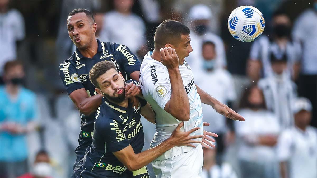 El Gremio falló ante el Santos y se complica la permanencia