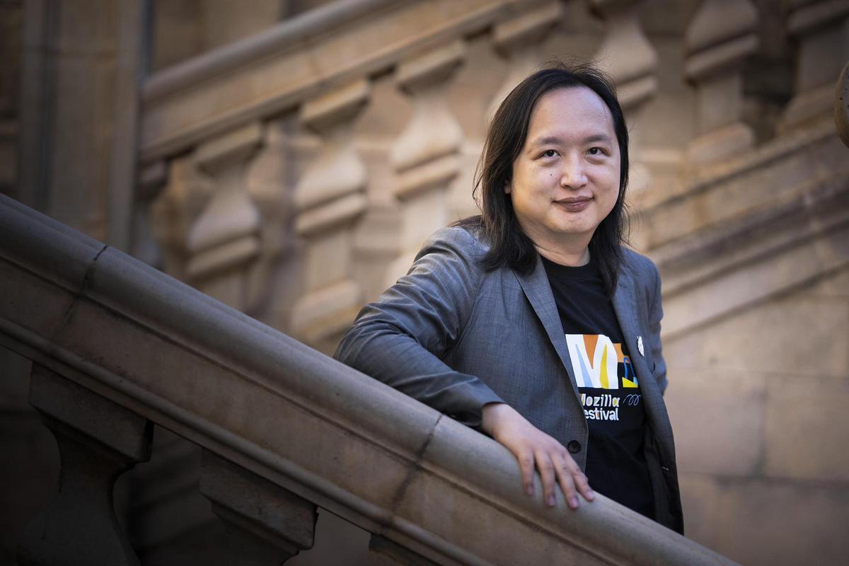 Audrey Tang, exministra digital de Taiwán y líder mundial en software libre.