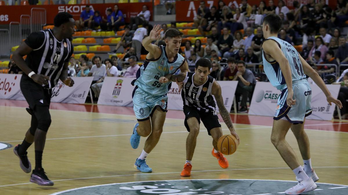 Las mejores imágenes del Caesa Cartagena ante el Oviedo