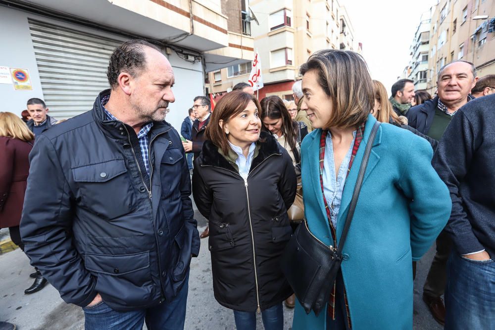 Veinte mil personas reclamaron ayer en las calles de Orihuela la derogación de la ley de Plurilingüismo