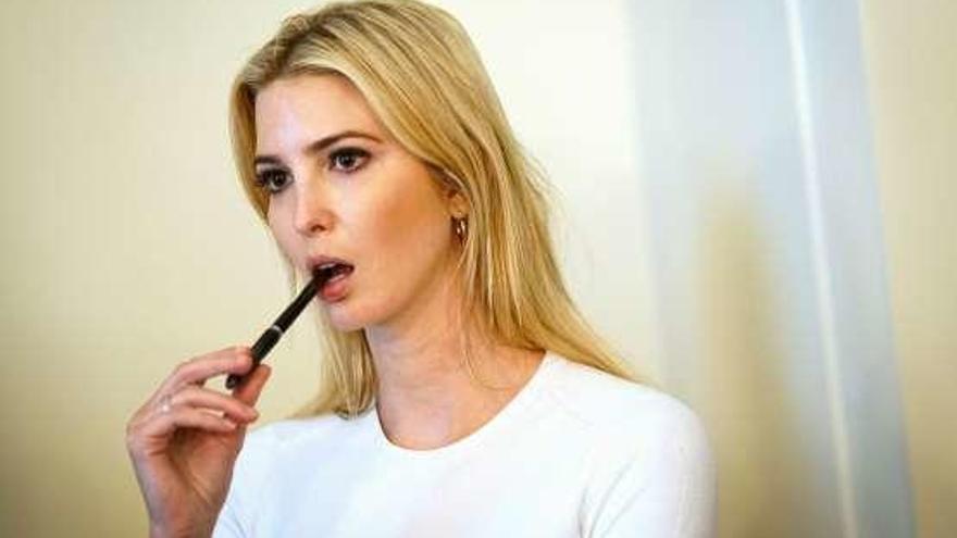 Ivanka Trump, hija y asesora de Donald, cierra su marca de ropa