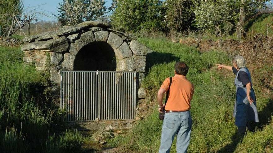 Fuente Grande de Moldones, de origen romano, que se secó por primera vez el pasado otoño.