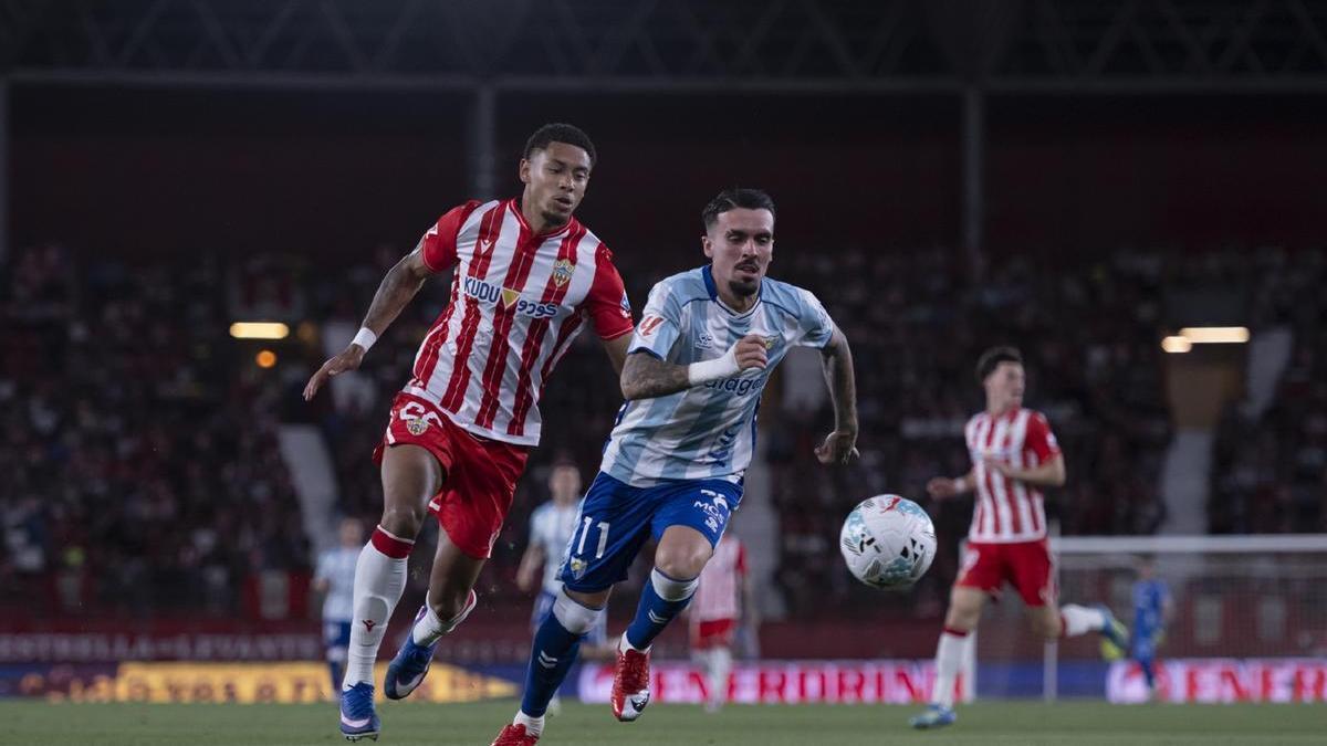El Málaga CF y el Almería juegan la final del play off de ascenso.