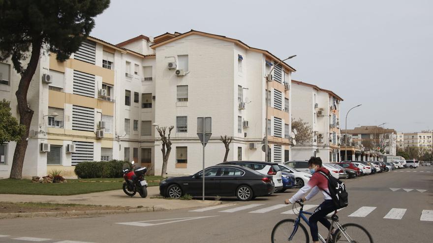 Casi mil familias se benefician de las obras de rehabilitación del barrio del Santuario en Córdoba