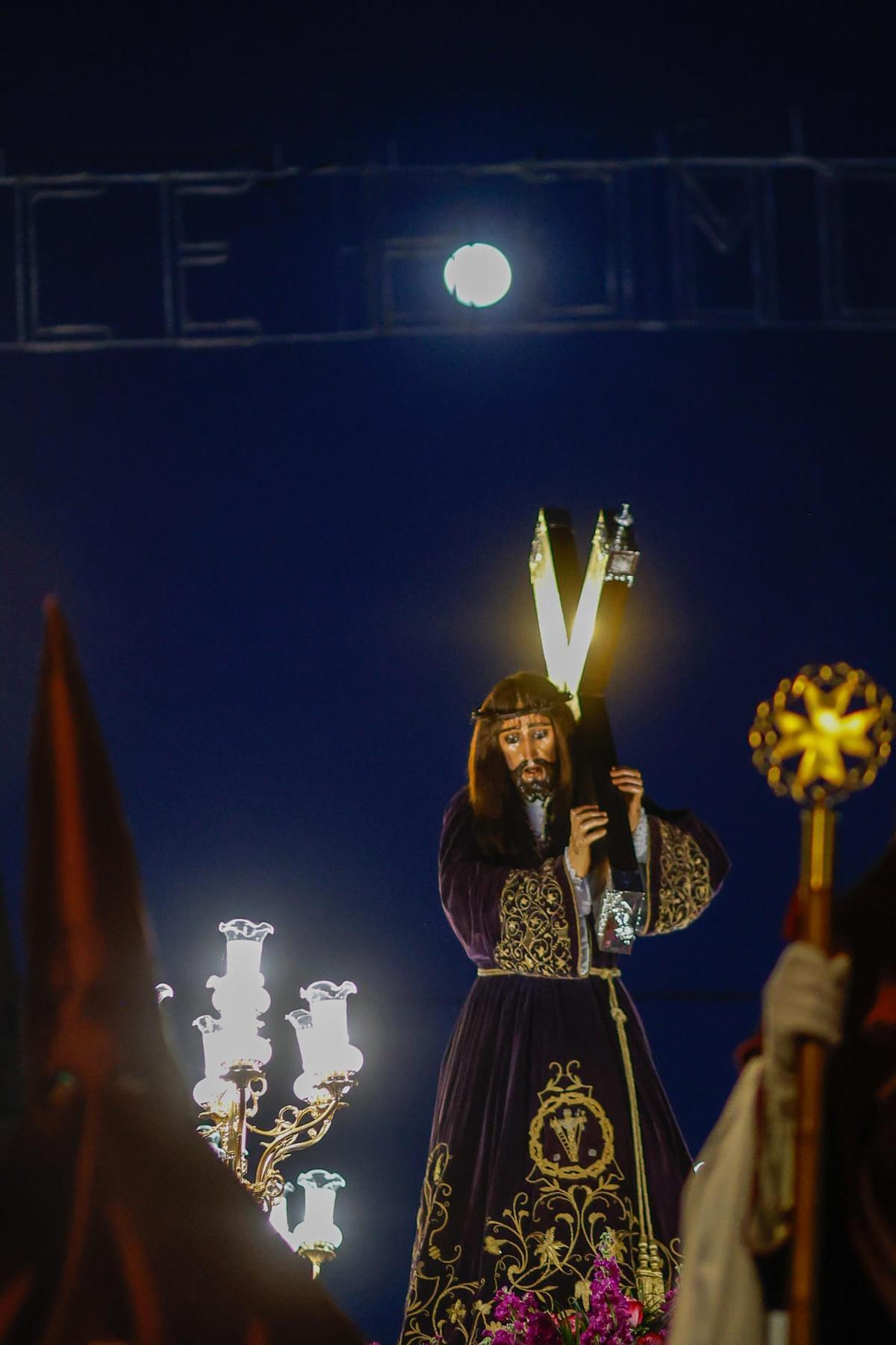 La procesión del Cabanyal de la Semana Santa Marinera de València recibe a la Cofradía de Sagunt "sin problemas" La procesión del Cabanyal de la Semana Santa Marinera de València recibe a la Cofradía de Sagunt "sin problemas"
