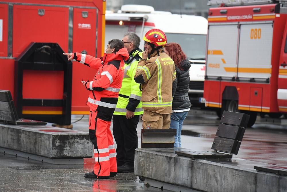 La víctima, de 22 anos, entró por su propio pie en el agua sobre las seis de la madrugada.