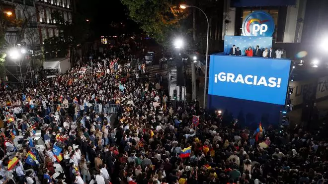 Arrasa la derecha y Julio César estuvo cerca de Madrid