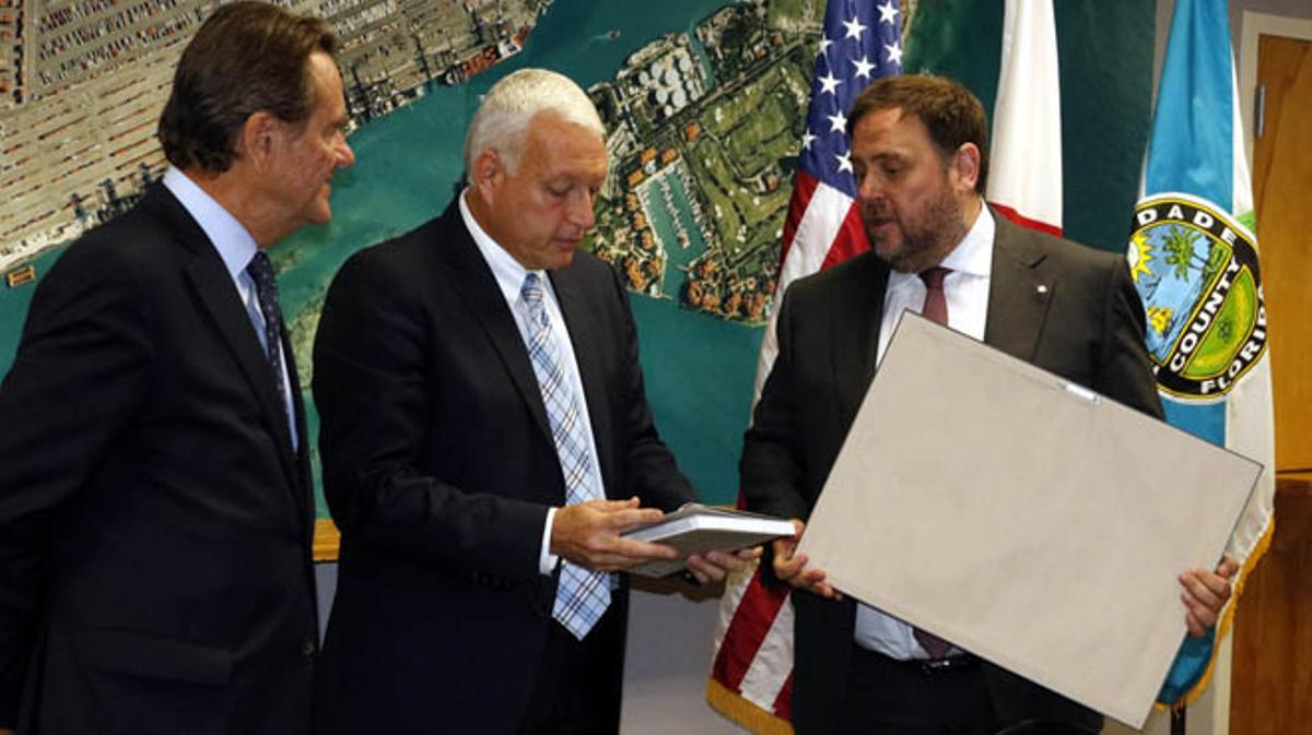 Junqueras va assistir a la firma d’una ampliació de l’acord de cooperació entre els ports de Barcelona i Miami.