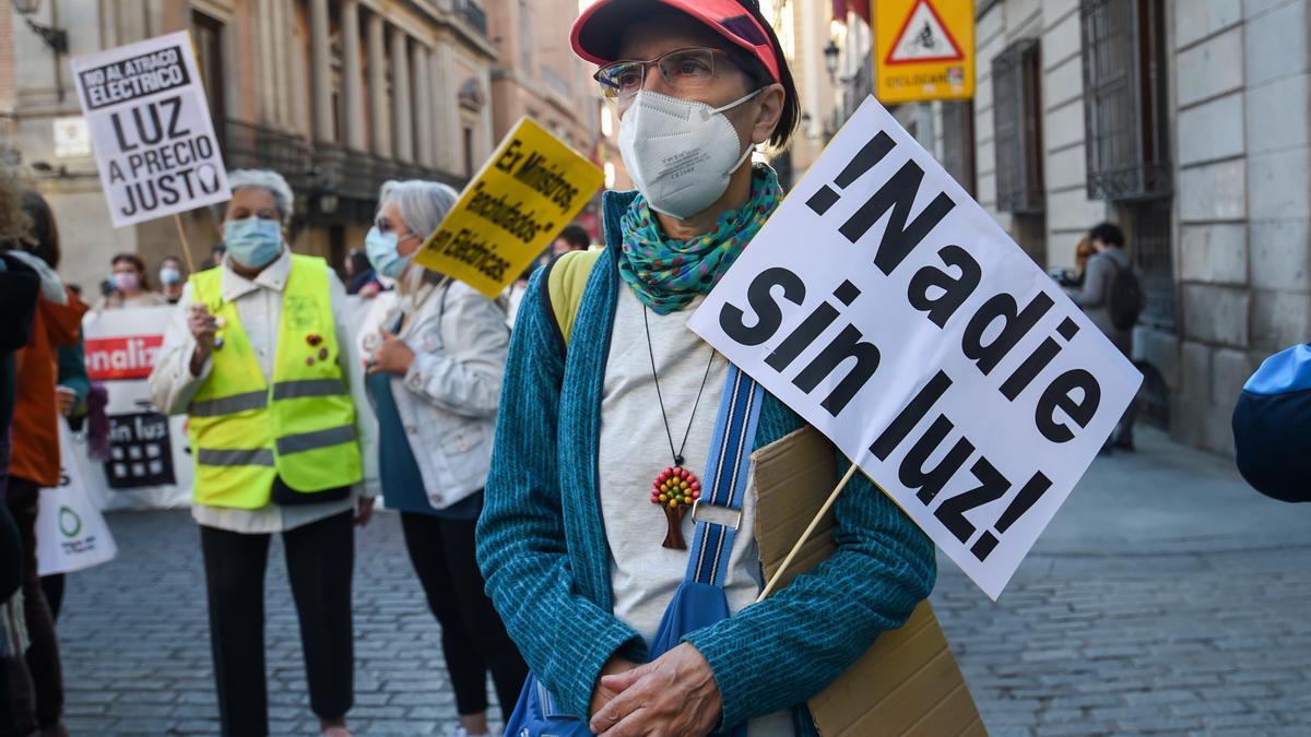 Protesta en Madrid contra el alza del precio de la luz.