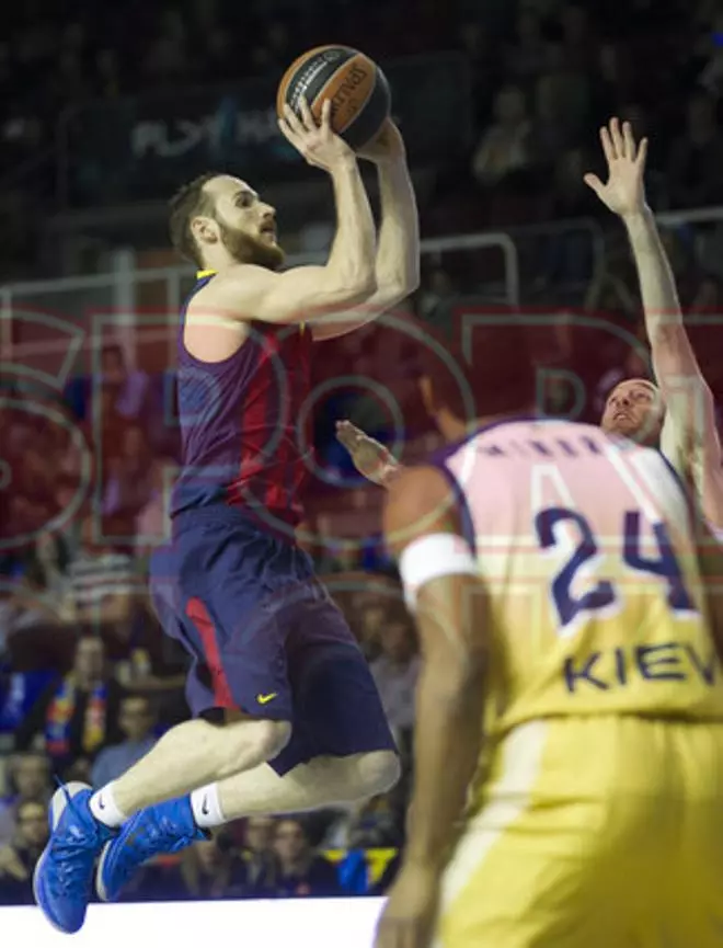 BARÇA-BUDIVELNIK KIEV