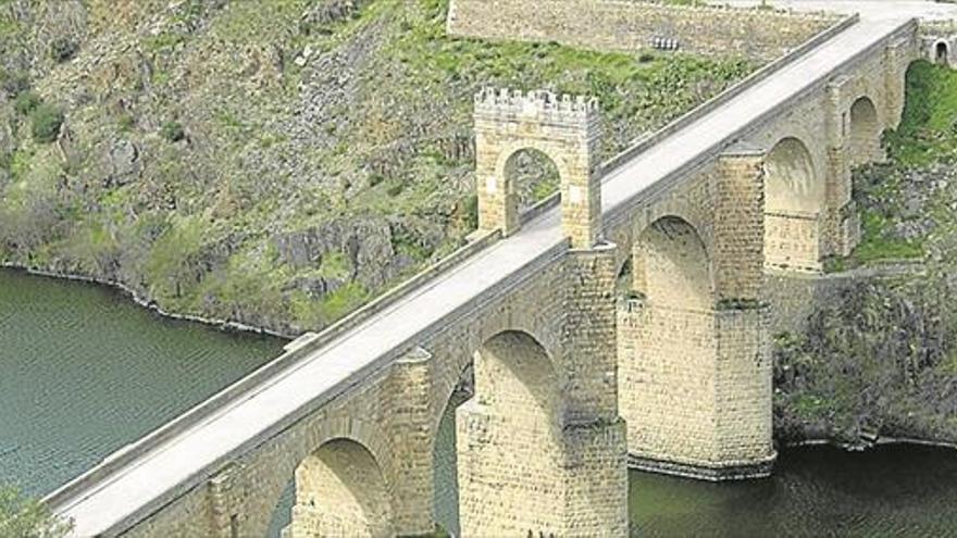 Licitan el proyecto de un puente sobre el río tajo