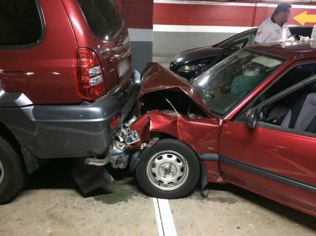 Accidente en el aparcamiento de un centro comercial de la capital grancanaria