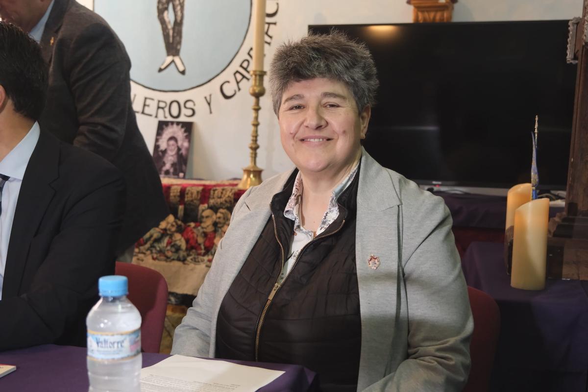 Teresa Pacheco durante la presentación de la guía de la Semana Santa.