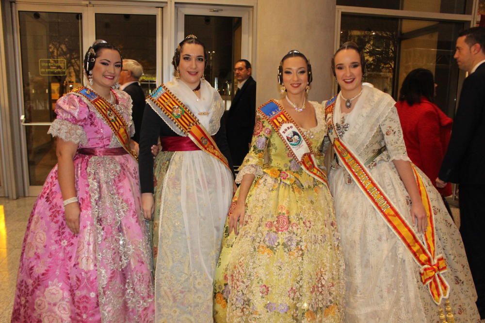 La Alfombra Roja de la Exaltación de Consuelo Llobell