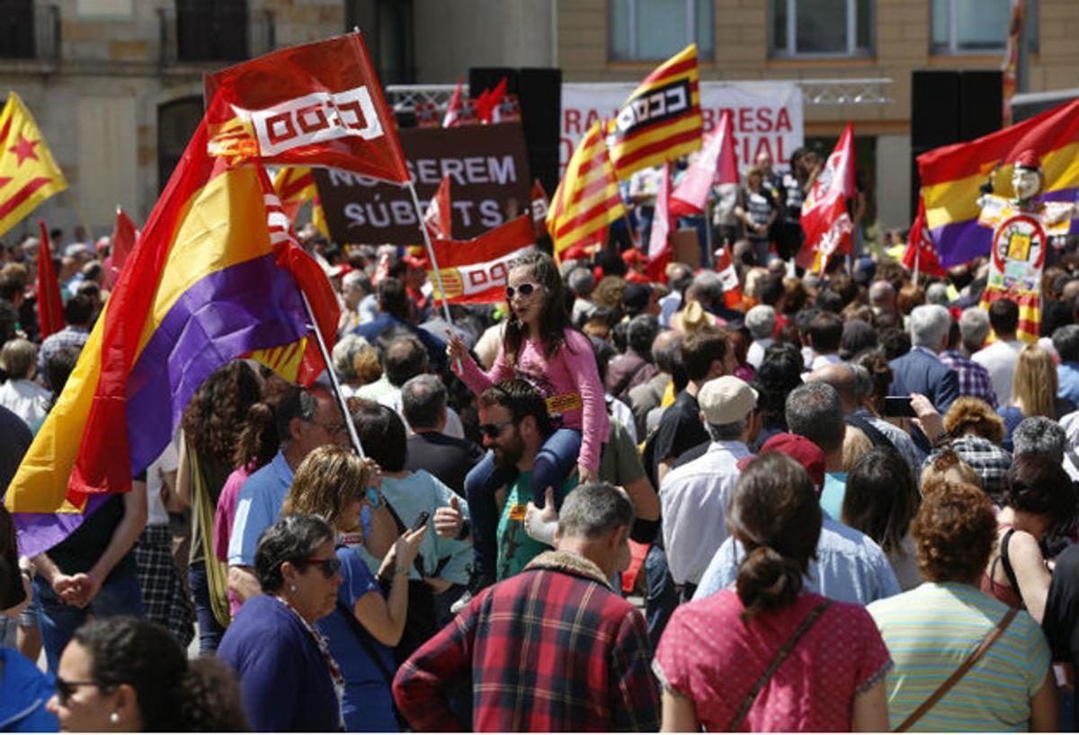 Manifestació d’aquest dijous Primer de Maig a la Via Laietana contra les retallades.