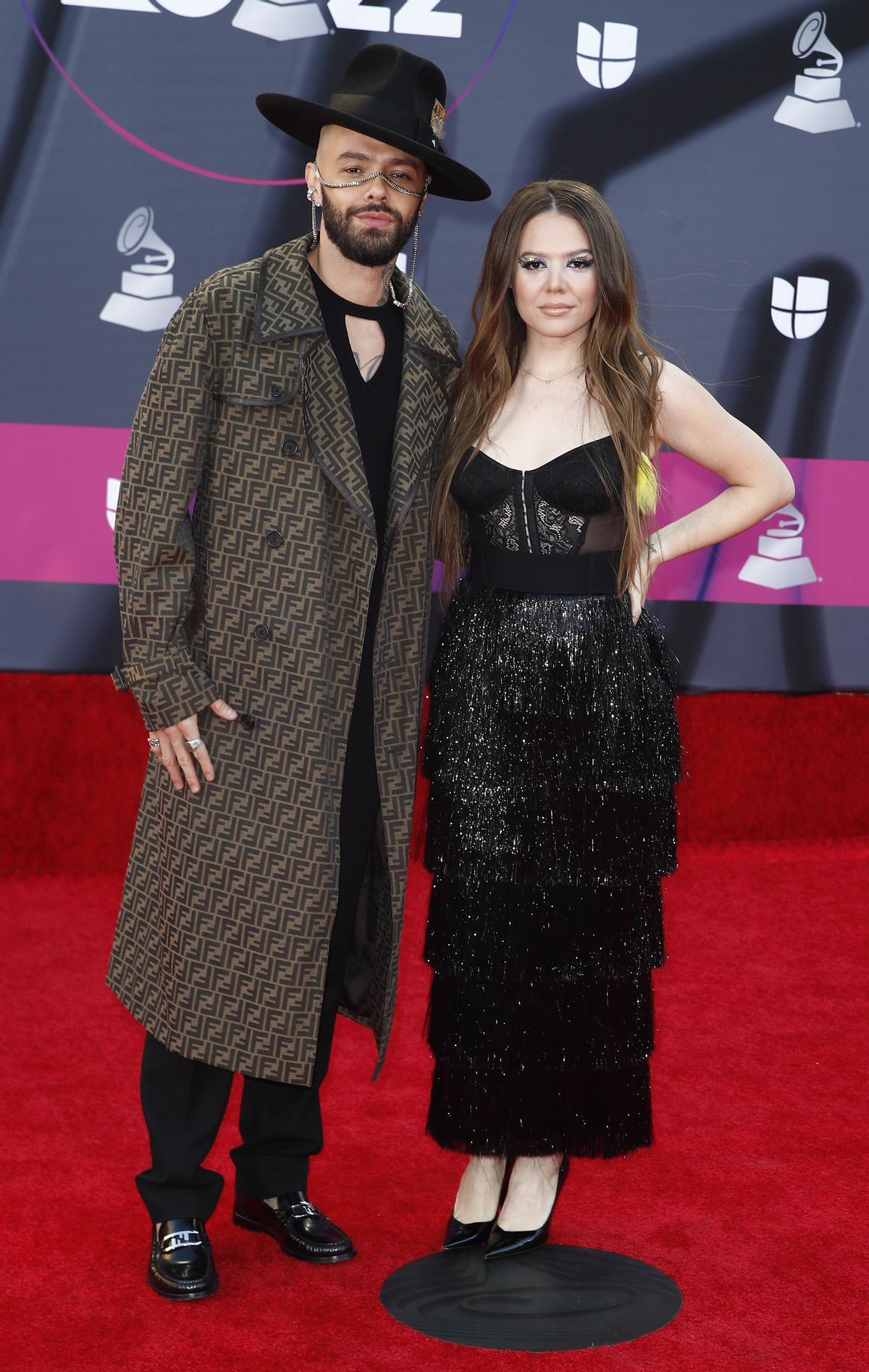 Las Vegas (United States), 17/11/2022.- Jesse Eduardo Huerta Uecke (L) and Tirzah Joy Huerta Uecke (R) of Jesse and Joy, arrive on the red carpet prior to the 23rd Annual Latin Grammy Awards at the Michelob Ultra Arena at Mandalay Bay in Las Vegas, Nevada, USA, 17 November 2022. The Latin Grammys recognize artistic and/or technical achievement, not sales figures or chart positions, and the winners are determined by the votes of their peers - the qualified voting members of the Latin Recording Academy. (Estados Unidos) EFE/EPA/CAROLINE BREHMAN