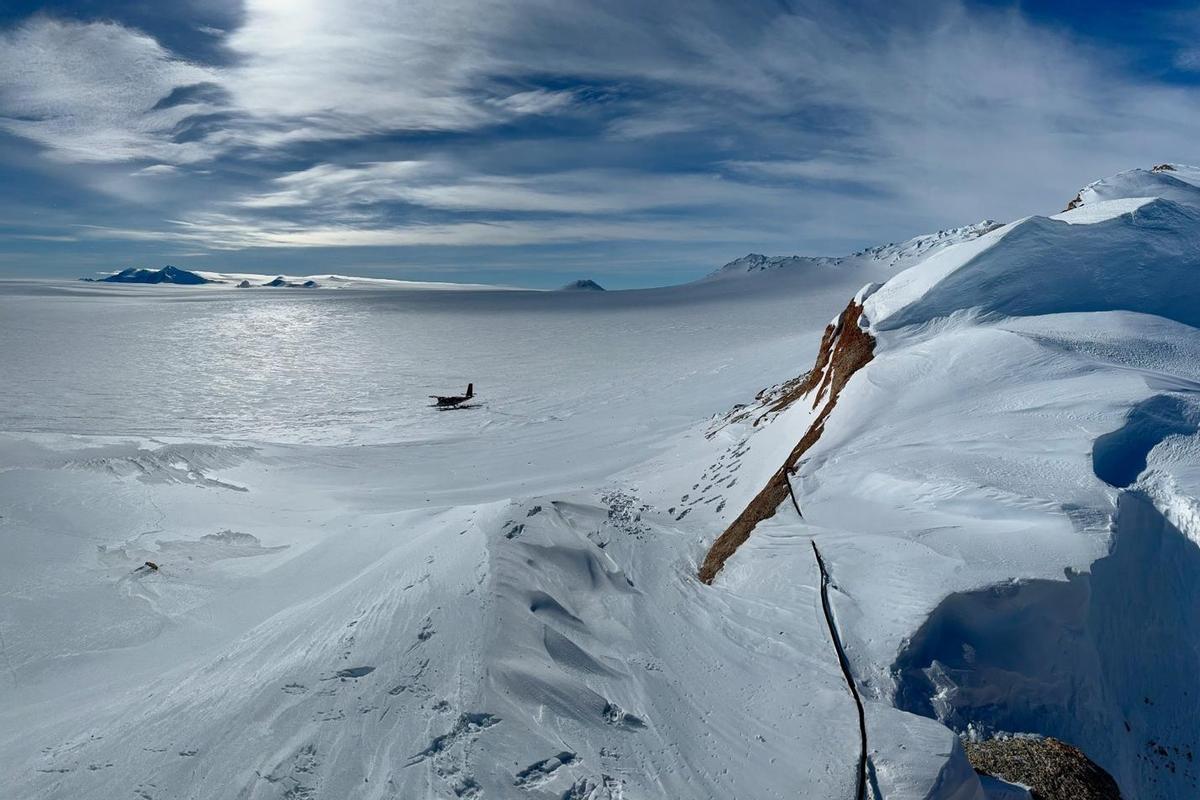 Las montañas Whitmore, en la Antártida occidental, que proporcionan una plataforma de lecho rocoso para recopilar datos sísmicos.