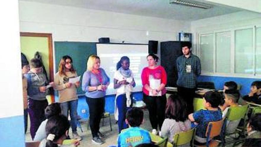 Actividad solidaria de la ONG Nada es imposible.