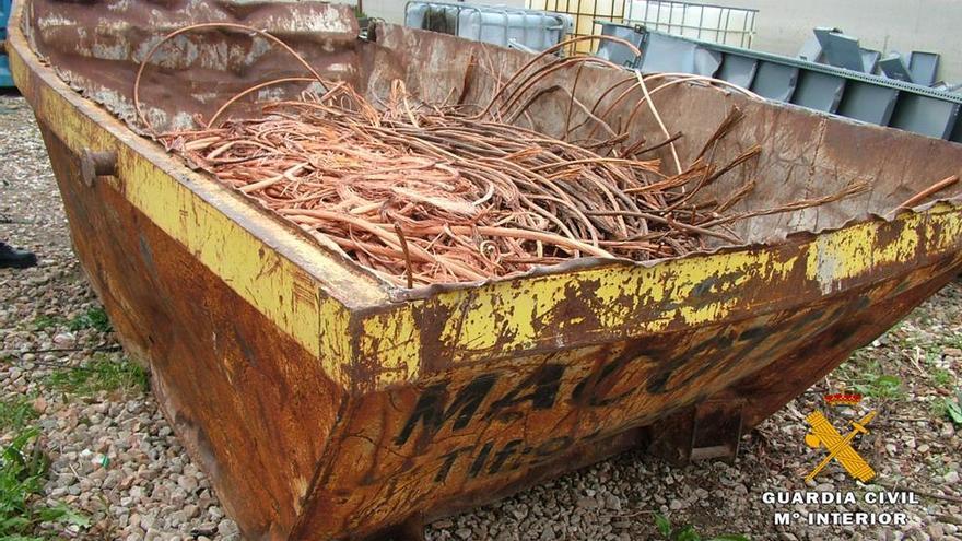 Detenidas 26 personas por robar 10 toneladas de cobre en varias provincias