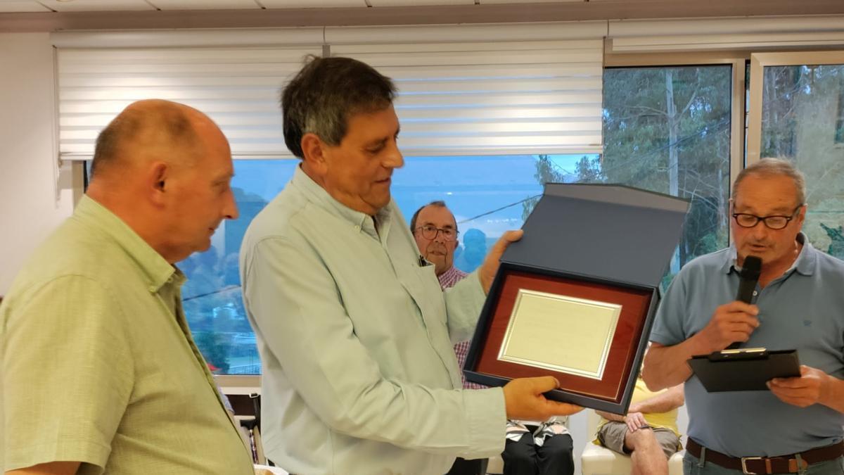 En imágenes: Colunga homenajea a su médico