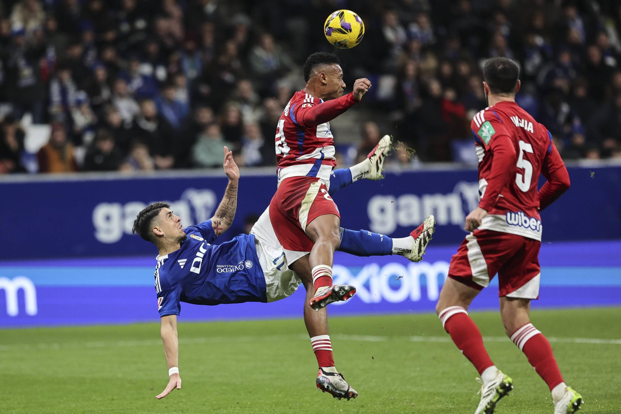 Así fue el partido (en imágenes) entre el Real Oviedo y el Granada