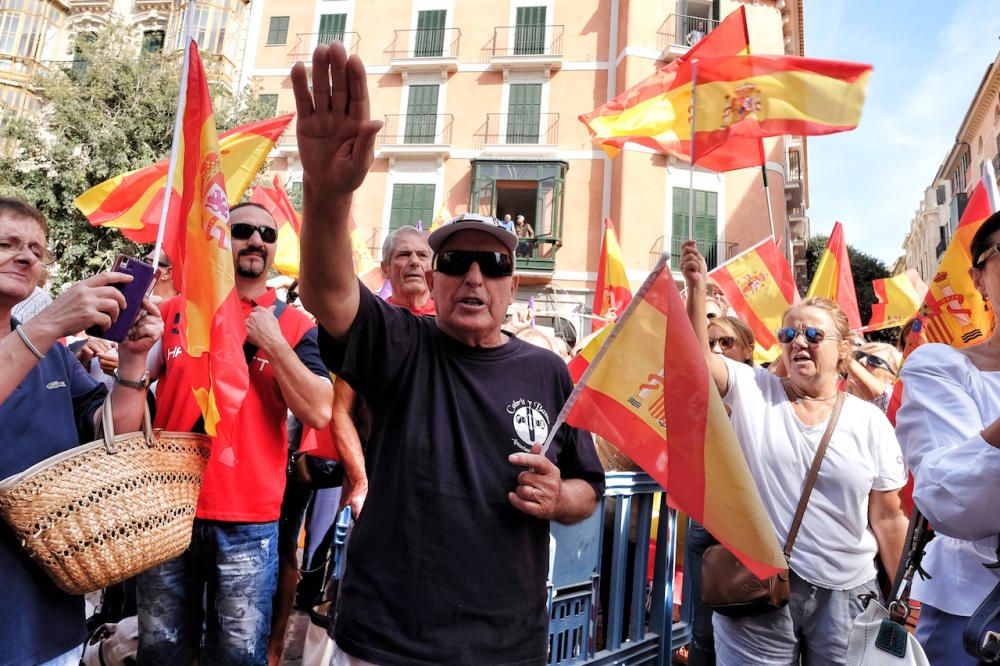 Für Spaniens Einheit: Demo gegen Katalonien-Referendum