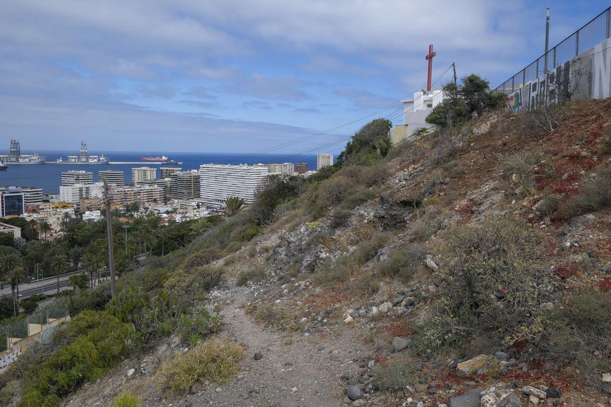 Suciedad en la ladera de Altavista