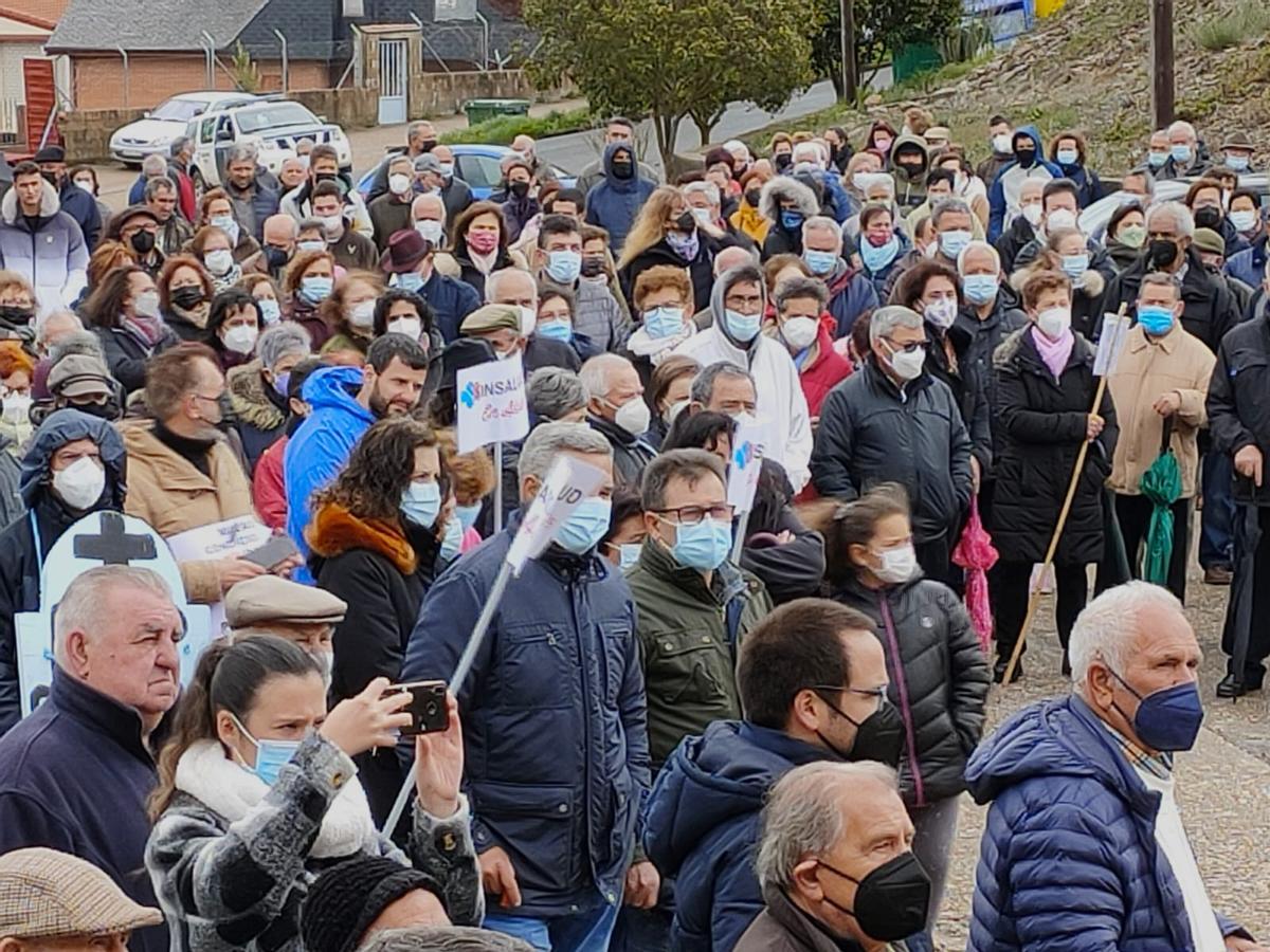 Concentración por la Sanidad celebrada en Alcañices