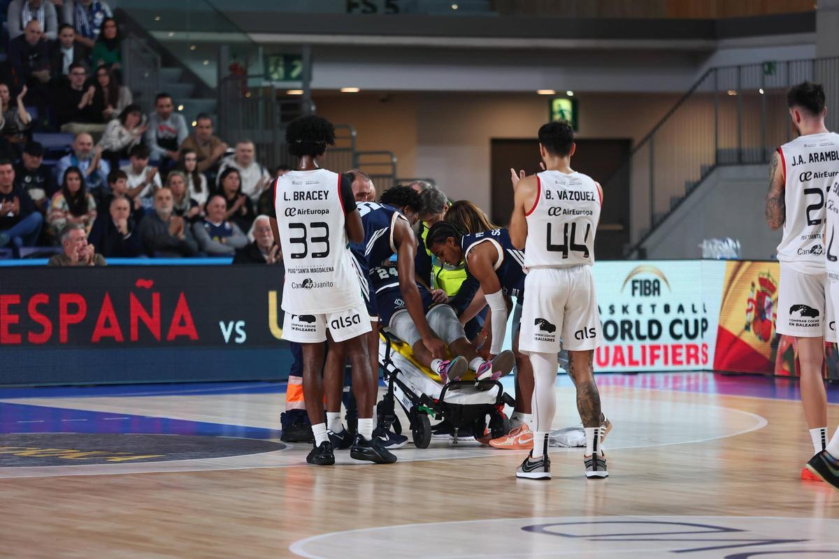 Todas las imágenes de la victoria del Alimerka Oviedo Baloncesto ante el Fibwi Palma