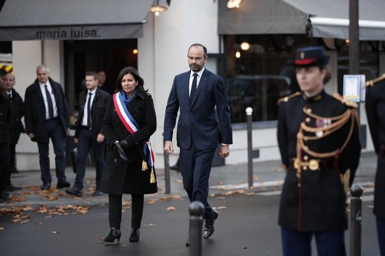 Francia homenajea a las víctimas del 13-N