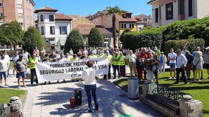 Concentración por la seguridad laboral en Noreña