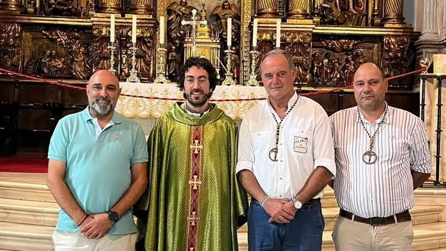 Ángel María Vilaboa, sacerdote avilesino, ya es el nuevo párroco de Cangas del Narcea en sustitución de Juan José Blanco