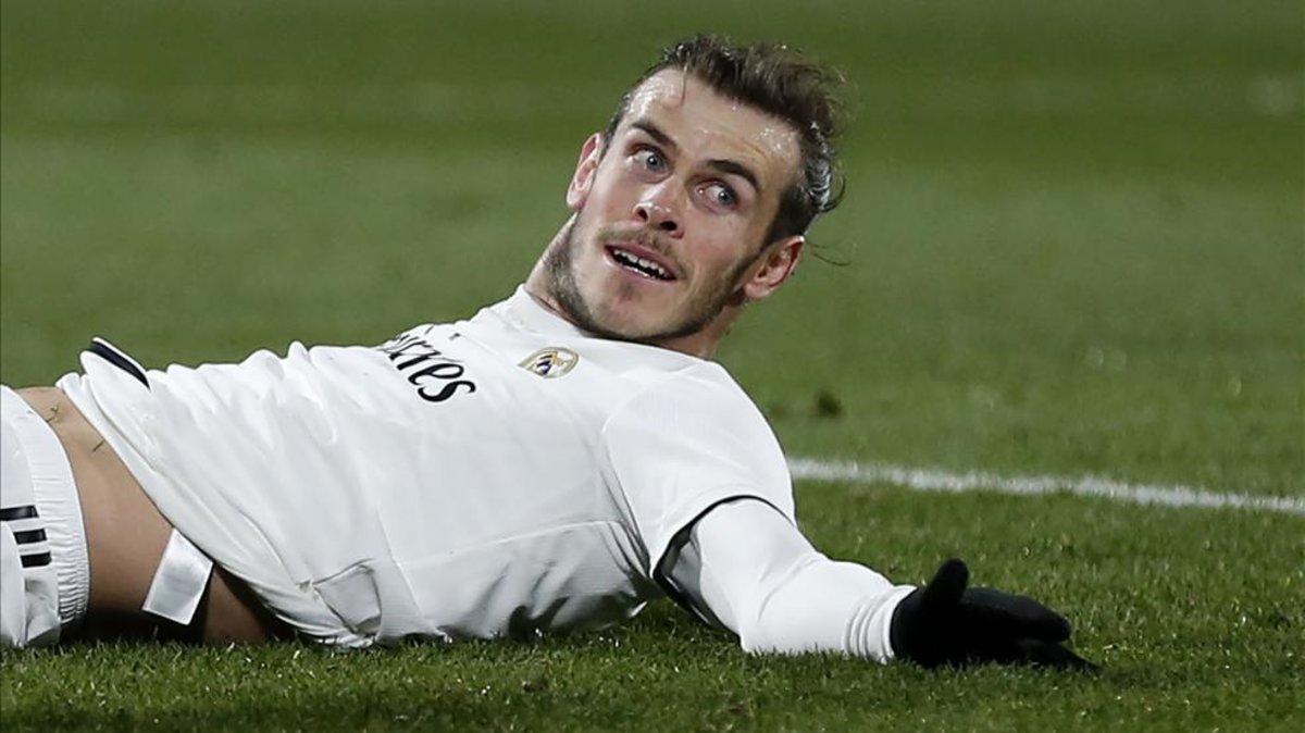 Bale pierde apoyos del staff técnico