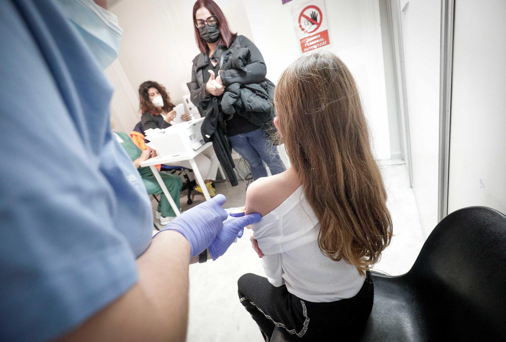 Arranca la vacunación infantil en Balears en la franja de edad entre 9 y 11 años