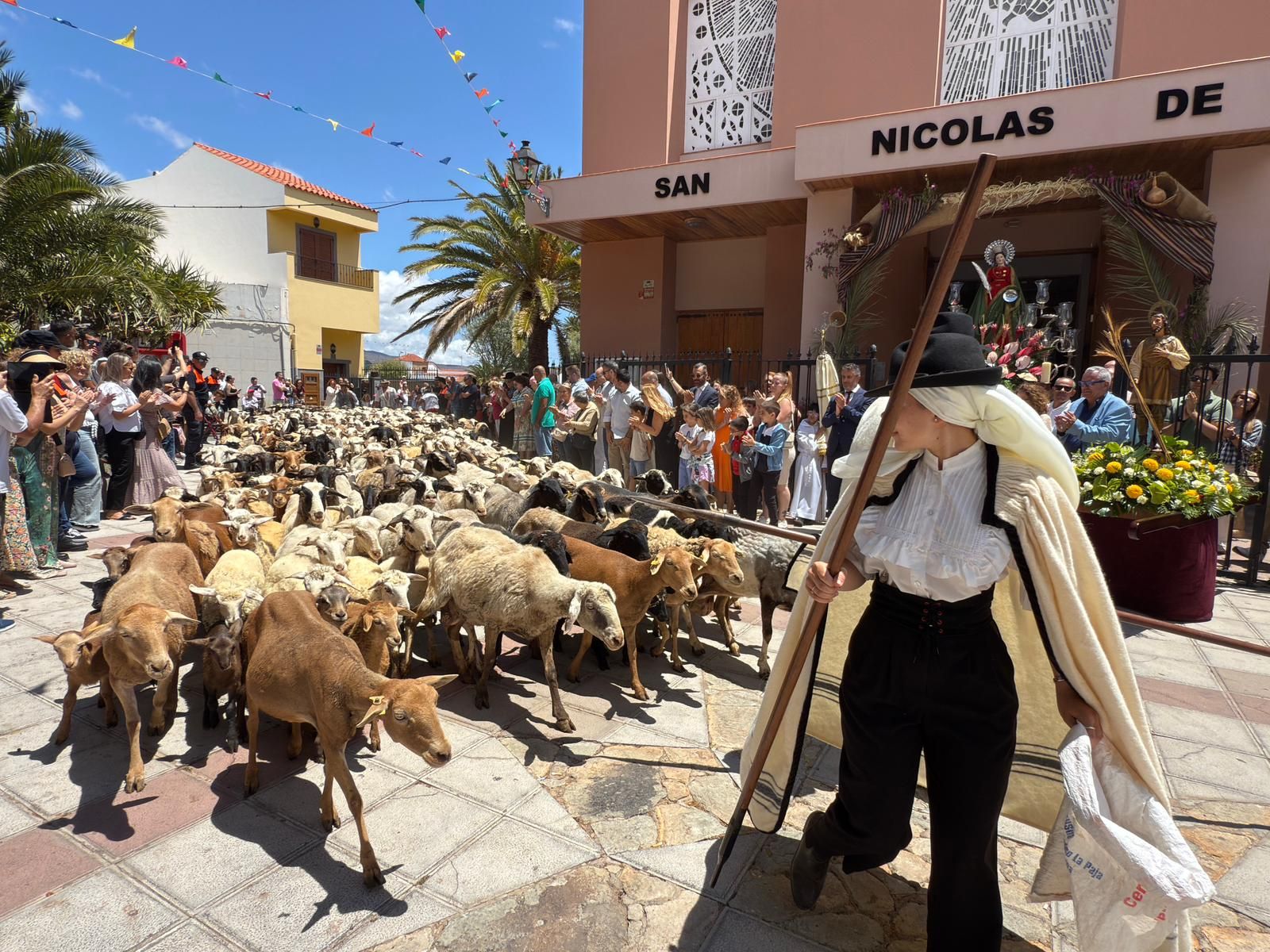 Día grande de las fiestas de San Isidro en Sardina