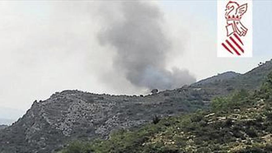 El calor prende en Montán el primer gran fuego del verano