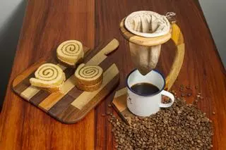 Así es el café chorreado, la joya gastronómica de Costa Rica
