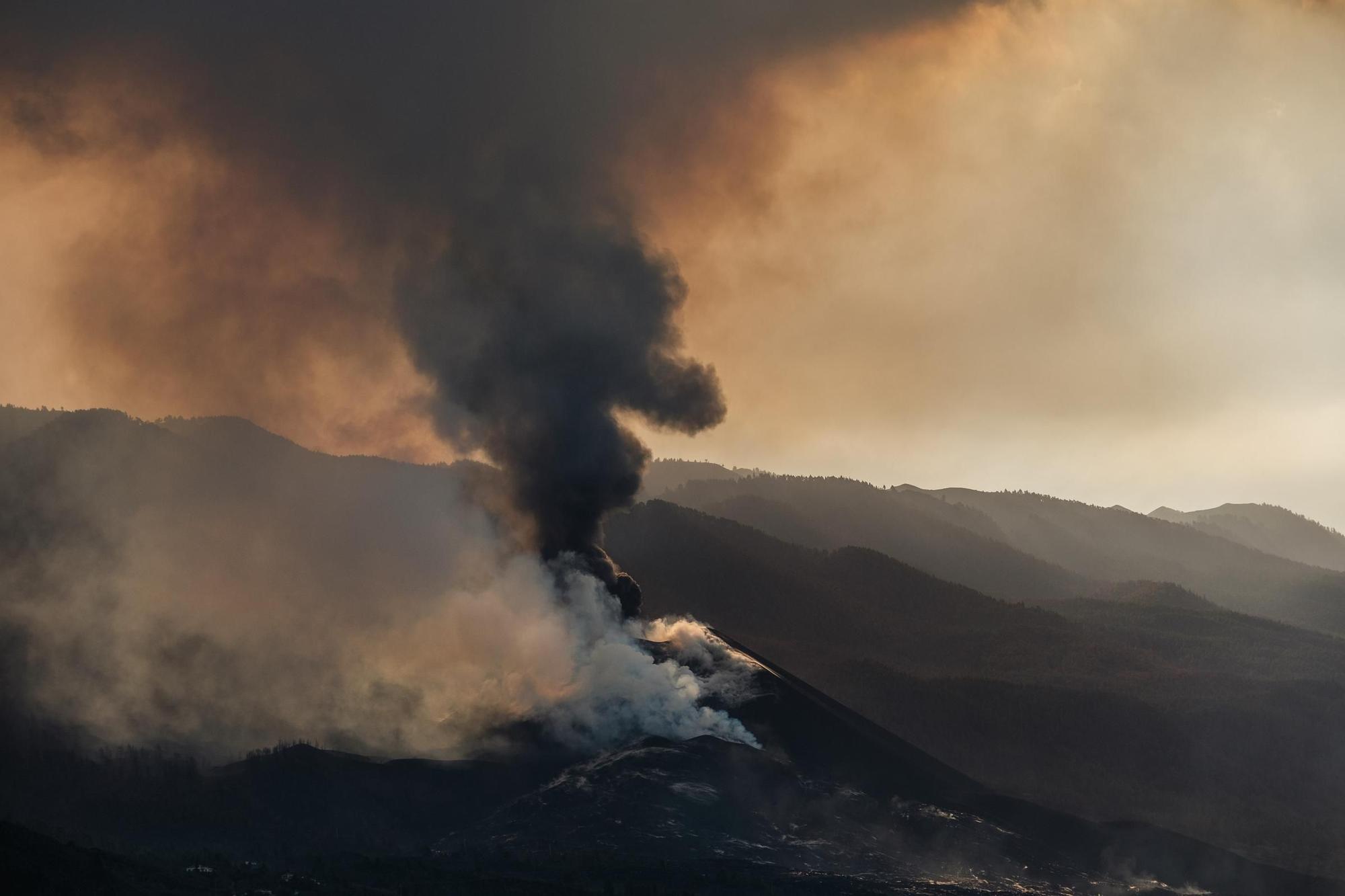 La erupción del volcán de La Palma, en imágenes