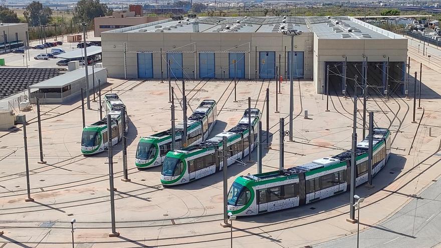 Metro de Málaga reduce la frecuencia de paso de los trenes en hora punta