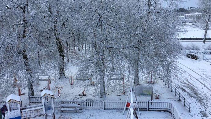 La nieve llega a la montaña de A Coruña