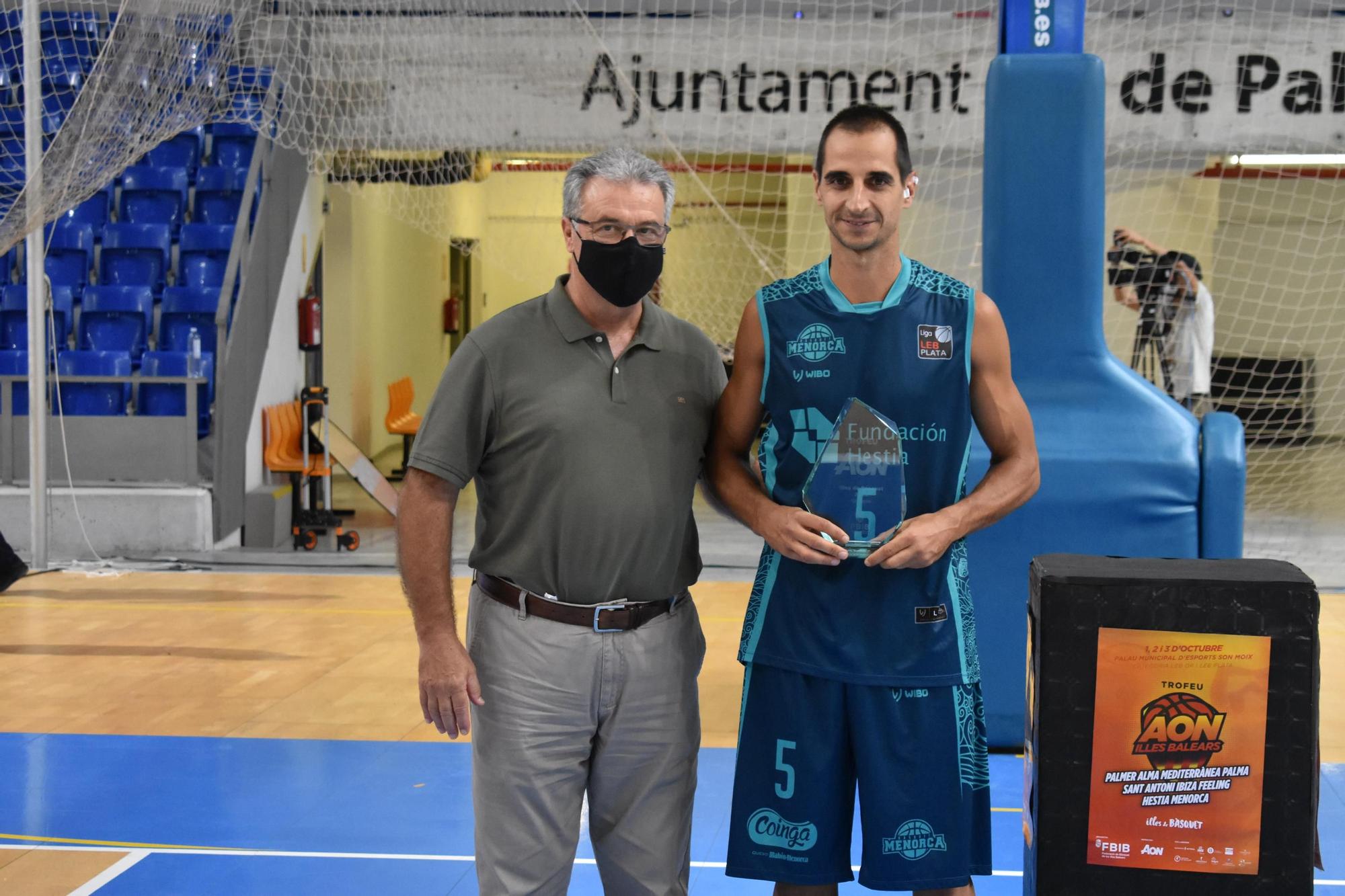 El Hestia Menorca gana al Palmer Palma y revalida el Trofeu AON Illes Balears