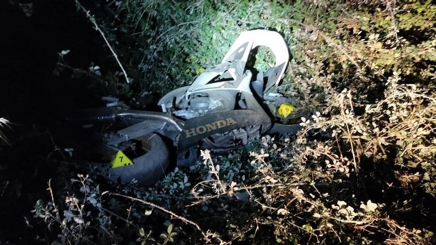 Muere un motorista de 38 años tras salirse de la vía en Oímbra