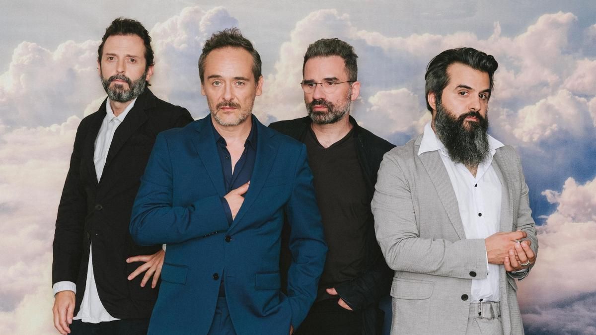 La banda catalana Love Of Lesbian, cabeza de cartel del Fortaleza Sound de Lorca