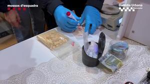 Una redada policial contra las fiestas chemsex en Barcelona