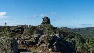 Vimianzo e Laxe elaboran unha folla de ruta conxunta para a posta en valor dos Penedos de Traba e Pasarela