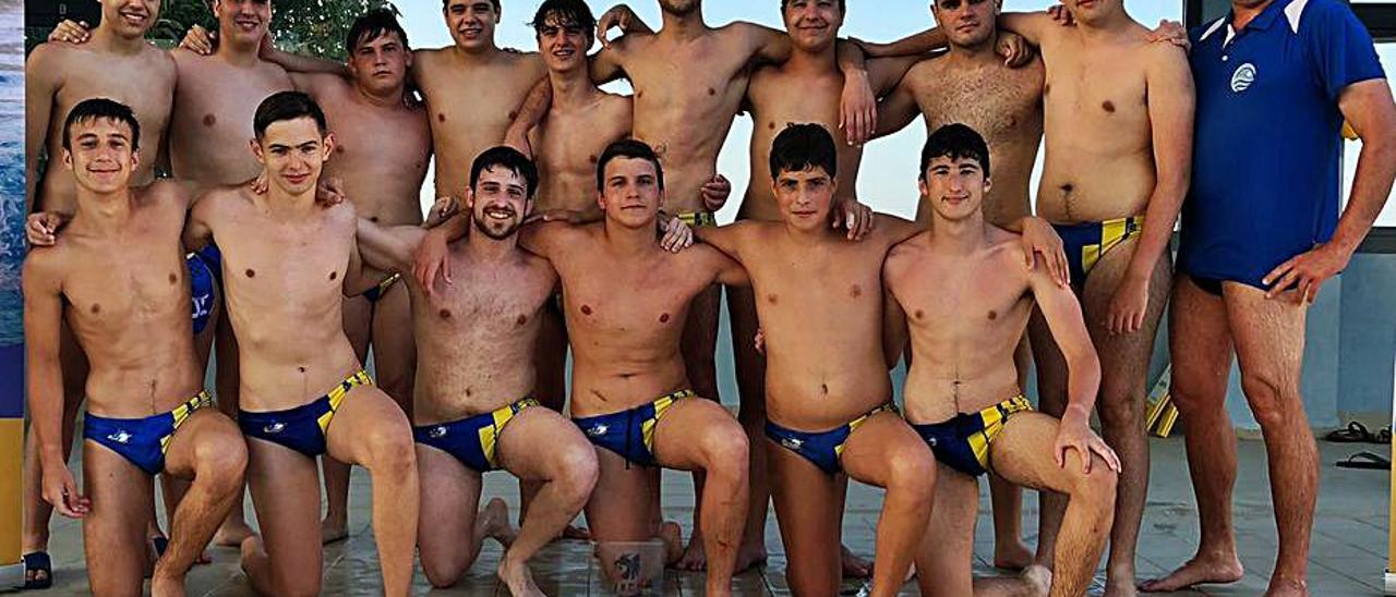 Equipo de waterpolo del Acuático Morvedre. | LEVANTE-EMV