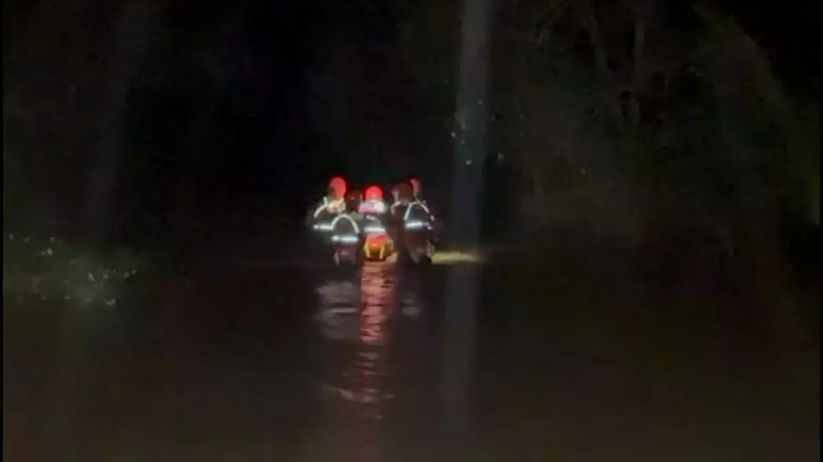 La UME interviene en Ciudad Real ante la crecida del río Bullaque