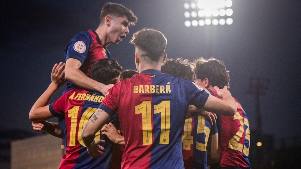 El Barça Atlètic se aferra a la esperanza tras vencer al Barça Atlètic