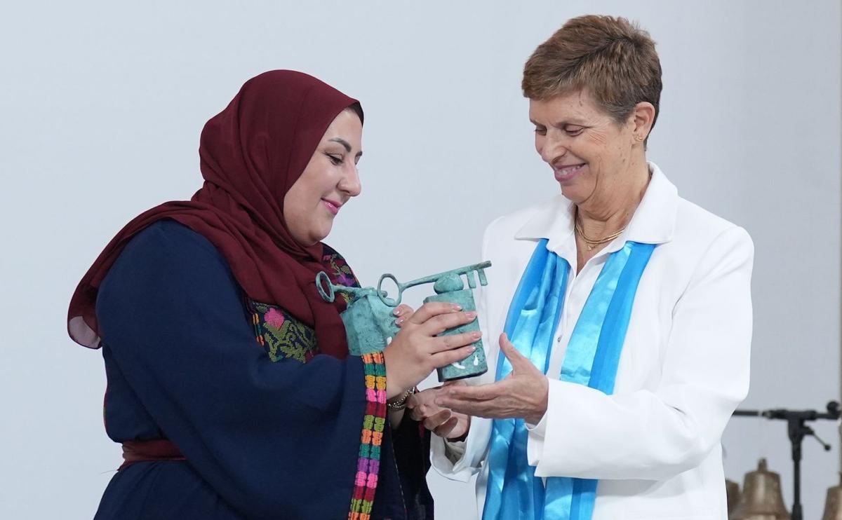 Premi a dones transfrontereres que busquen la pau