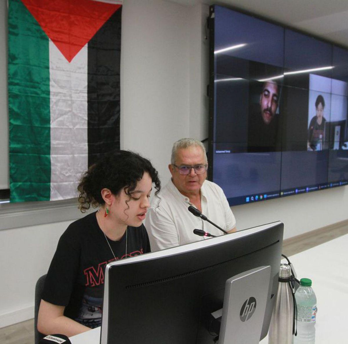 Un momento de la videollamada con Gaza. | I.O